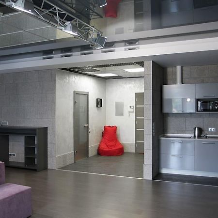 Apartments Raisy Okipnoi Kiev Bagian luar foto