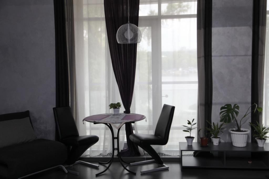Apartments Raisy Okipnoi Kiev Bagian luar foto